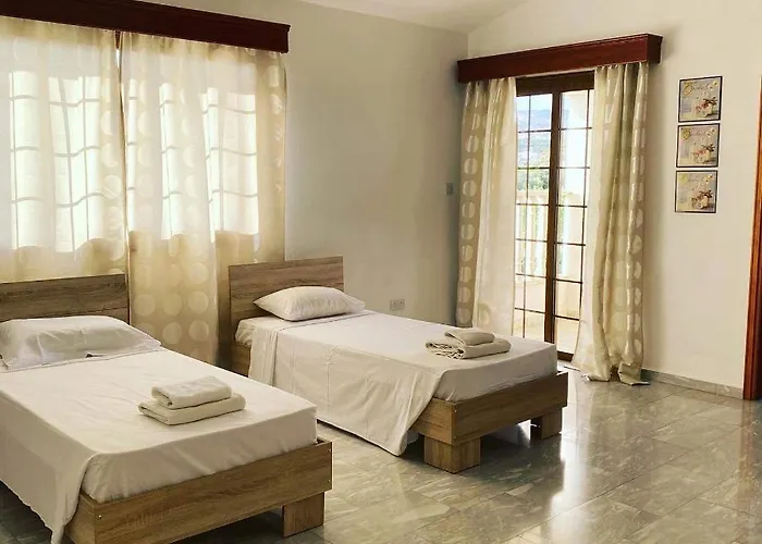 Kapistris Dyo Villa *