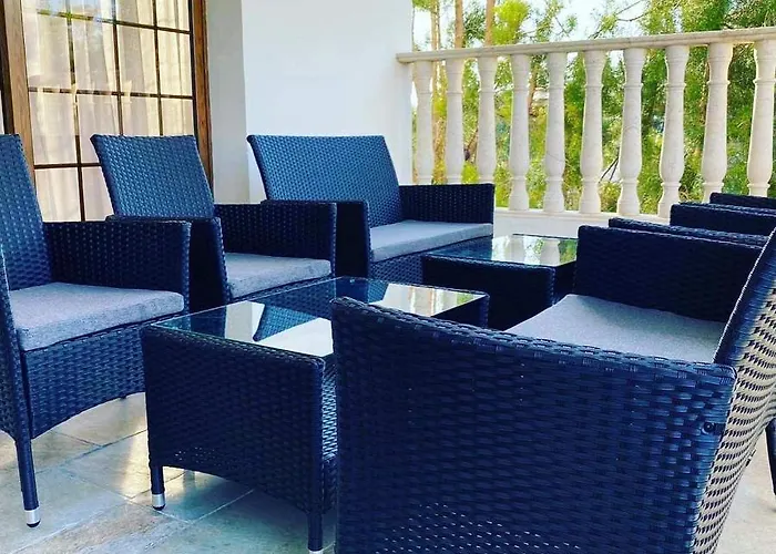 Kapistris Dyo Villa *