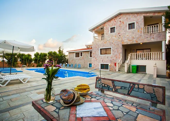 Kapistris Dyo Villa *