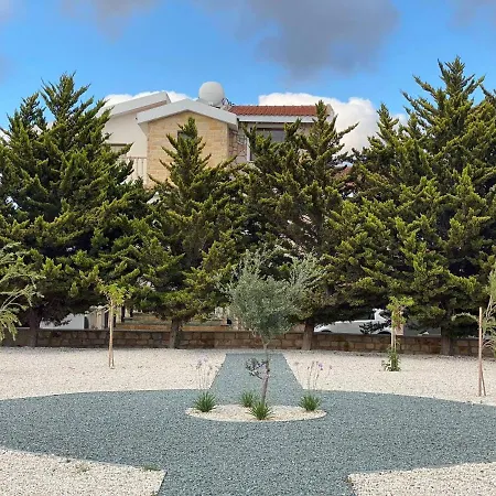 Kapistris Dyo Villa *