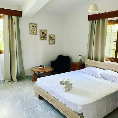 Villa Kapistris Dyo Coral Bay