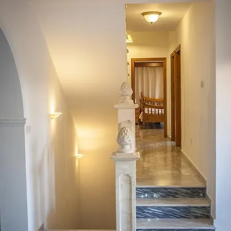 Kapistris Dyo קורל ביי