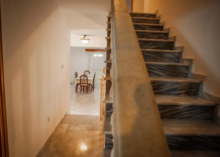 Kapistris Dyo Coral Bay