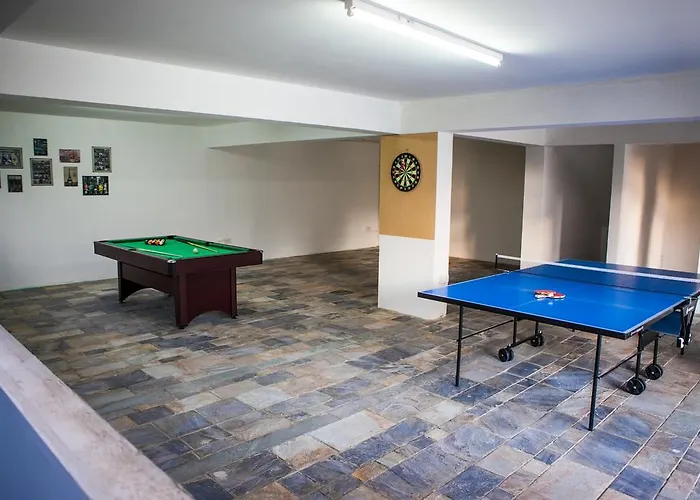 Kapistris Dyo Vila *